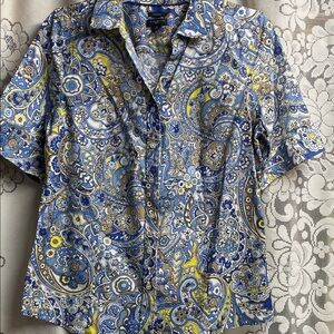 Talbots Woman’s Blue and Yellow Paisley Button Down Shirt No Iron